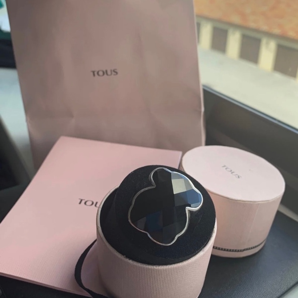 TOUS Onyx Bear Ring size 7